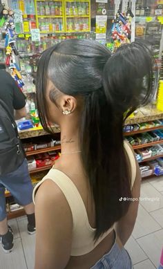 Wigs | wig inspo | half pony Sleek Ponytail Hairstyles, Pretty Braided Hairstyles, Hair Ponytail Styles, Ponytail Styles, Hair Weave, Hairstyles For School, Black Girls Hairstyles