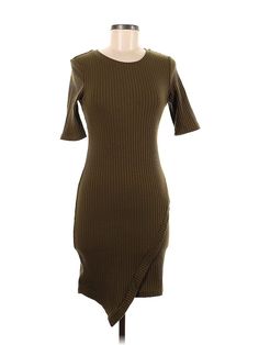 Assorted Brands Casual Dress Size: Medium Brown Dresses - used. 92% POLYESTER, 8% SPANDEX, Midi, Crew Neck, Solid, Midi/Calf Length, Short Sleeve | Casual Dress: Brown Solid Dresses - Size Medium Luxury Brown Short Sleeve Dress, Brown Casual Dress, Brown Dresses, Brown Dress, Solid Dress, Medium Brown, Second Hand Clothes, Casual Dresses For Women, Thrift Store