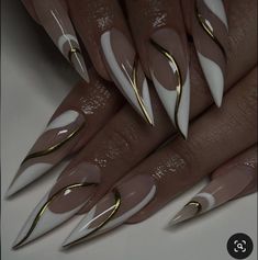 White French Nails, Stilleto Nails Designs, Fancy Nails Designs, Acrylic Press On Nails, Pointed Nails, Stiletto Nails Designs, Lines On Nails, Basic Nails, Dope Nail Designs