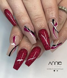 Vegas Nails Acrylic, Kids Nails, Red Nail Art Designs, Bright Nail Designs, Vegas Nails, White Tip Nails, Nails Arts, Red Nail Art, Wow Nails