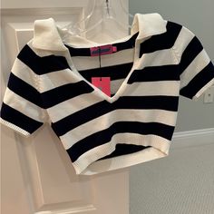 Brand New With Tags Edikted Tops, Crop Top With Collar, Polo Crop Top, Top With Collar, Striped Crop Top, White Stripe, Blue White, Color Blue, Crop Top