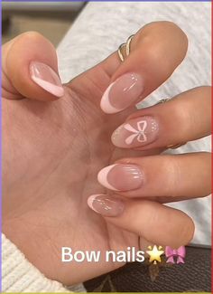 pink bow acrylic nails Cute Nail Patterns Simple, Easy Simple Nails Design, Cute Easy Nails Design, Cute Nail Designs Aesthetic, Aesthetic Summer Nail Ideas, Simple Summer Acrylic Nail Designs, French Tip Nails Gel Short, Simple Nail Patterns, Simple Nail Art Summer Nails