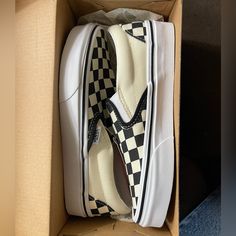 Brand New In The Box. Adult M Sz 4 Mens Vans Slip Ons, Vans Shoes Checkered, Vans Rowley, Beige Vans, Olive Sneakers, Vans Skateboard, Teal Shoes, Slip On Vans, Vans Checkered