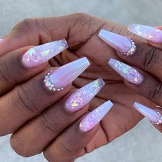 Iridescent nail art is nothing short of dreamy. According to Eunkyung Park, the Seoulbased nail Iridescent French Tip, Iridescent French Tip Nails, Nails Iridescent, Shattered Glass Nails, Instagram Code, Racun Shopee, White Acrylic Nails, Cute Acrylic Nail Designs, Tip Nails