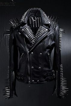 HANDMADE Mens Full Black Punk Silver Long Spiked Studded Leather Buttons Up Jacket Silver Studs and Spikes Black Leather Made to Orders Spiked Leather Jacket, Ropa Punk Rock, Jaket Motor, Punk Leather Jacket, Leather Button Up, Studs And Spikes, Mode Punk, Studded Leather Jacket, Estilo Rock