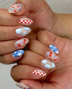 Explore 28 stunning 4th of July nail art ideas. From subtle designs to striking accents, these red and blue nails are perfect for adding a patriotic touch to your summer look. Patriotic Nails Design, Acrylics Nails, Patriotic Nails, Fourth Of July Nails, 4th Of July Nails, Summery Nails, Cute Summer Nails, July Nails, Cute Gel Nails