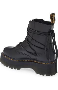 Dr Martens Jarrick Ii, Dr Marten Outfits, Dr Martens Jarrick, Doc Marten Shoes, Grunge Alternative Fashion, Trendy Winter Boots, Dr Martin Boots, Platform Dr Martens