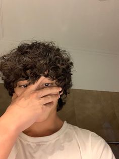 Curly Long Bangs, Front Haircut, Men Hairstyle Ideas, Haircut For Curly Hair, Brown Hair Male, Curly Hairstyles For Men, Loose Curly Hair, Really Curly Hair