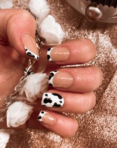 Simple Nail Acrylic, Western Nails Ideas, Boho Nails Simple, Cowgirl Nails Westerns