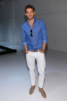 Nyc Mens Fashion, Jeans Outfit Men, Most Stylish Men, White Jeans Outfit, Fall Trend, Best Dressed Man, Hipster Man