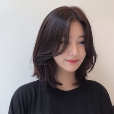 Hair Instagram, Asian Short Hair, Hair Inspiration Short, Shot Hair Styles, Haircuts For Medium Hair, Haircuts Straight Hair, Penteado Cabelo Curto