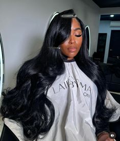 Black Hair Inspiration, Girls Things, Blowout Hair, Hot Hair Styles, Hair Laid, Front Lace Wigs Human Hair, Hair Life, Baddie Hairstyles, Hair Weave