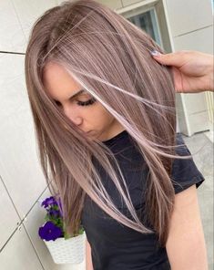 Piece Highlights, Hair Color For Brunettes, Color For Brunettes, Gorgeous Hair Color, Smink Inspiration, Caramel Highlights, Brown Hair Balayage