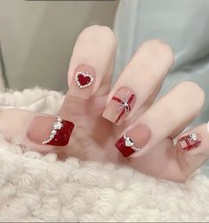 Valentine Nail Ideas, Nail Korea, Uñas Ideas, Cat Profile, Gel Toes, Daisy Nails, Pretty Gel Nails, Short Nail