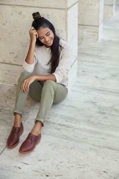 Brown Oxford Shoes Outfit, Oxford Shoes Outfit Women's, Oxfords Outfit, Looks Hippie, Brown Oxford Shoes, Oxford Shoes Outfit, Look Office, Tokyo Street Fashion