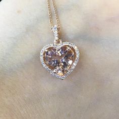 Description: BEAUTIFUL 14K ROSE GOLD LADIES DIAMOND AND MORGANITE PENDANT. THIS ITEM IS NEW. COMES WITH 18'' 14K ROSE GOLD CHAIN AND GIFT BOX. IF YOU HAVE ANY OTHER QUESTIONS PLEASE CONTACT US. ALL THE INFO ON THIS ITEM DOWN BELOW. THANK YOU VERY MUCH. KATE .Metal: SOLID 14K ROSE GOLDStamped: STAMPED 14KTotal Gram Weight: 3.9GRSetting: PRONGWidth: 15.2MM (0.6 IN)Length: 16.4MM (0.6 IN) Diamonds: ROUND BRILLIANT CUTColor: FClarity: VS2Total Diamond Weight: 0.32CTCenter Stone: MORGANITEColor: LIGH Rose Gold Morganite Jewelry With Vvs Clarity, Rose Gold Heart Cut Necklace For Wedding, Wedding Rose Gold Heart Cut Necklace, Rose Gold Heart Pendant Jewelry With Diamond Cut, Rose Gold Heart Cut Cubic Zirconia Necklace, Luxury Rose Gold Double Heart Jewelry, Rose Gold Heart Pendant Necklace, Luxury Pink Heart Cut Necklace, Rose Gold Heart Cut Fine Jewelry Necklace