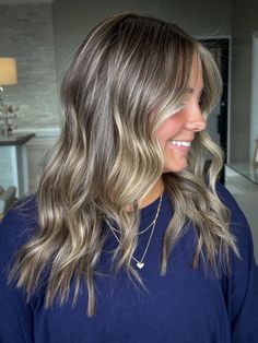 Dimensional Bronde, Hair Color Dark, Hair Colors, Dark Hair, Hair Inspo, Hair Ideas, Hair Makeup, Hair Color, My Style