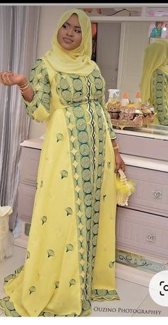 Lace Gown Style, Long African Dresses, Classy Gowns, Lace Gown Styles, African Print Dress Designs, African Maxi Dresses