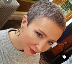 Crew Cut Women, Easy Hairstyles With Weave, Cute Weave Hairstyles, Bob Pixie Haircut, Hairstyles With Weave, Short Bob Pixie, Short Hairstyles Over 50, Edgy Short Haircuts