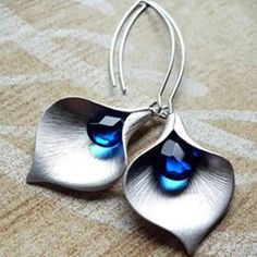 Women's Earrings - New 925 Silver Plated Lily Flower With Blue Gem Water Drop Ships Within One Business Day Bundle And Save On Shippings Hanging Earrings, Metal Clay, Crystal Drop Earrings, Sapphire Earrings, Metal Earrings, Silver Earrings Dangle, Hook Earrings, Bridal Earrings, Jewelry Party