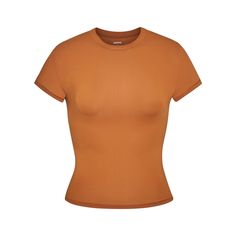 The essential everyday fitted t-shirt: with a crew neck fit and buttery soft feel, this body-hugging tee is perfect to wear alone or layered under other pieces.