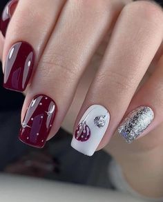 Christmas Manicure, Nude Nail Designs, Christmas Nail Designs, Christmas Nail Art