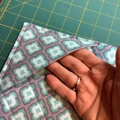 How To Make A Quilted Wall Hanging, How To Hang A Quilt, Hanging Quilts On Wall Ideas, Quilted Wall Hangings Patterns Free, Ladies Sitting Room, Quilt Wall Hanging Patterns, Quilt Wall Hanging Ideas