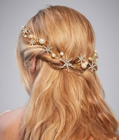 Dreamy, star-studded hair: we're planning looks for future weddings, parties, and events as we all #stayhome Shop this look at jenniferbehr.com Hairstyle With Beads, Pearl Bobby Pins, Cute Hairstyle Ideas, Cute Hairstyle, Side Swept, Sleek Hairstyles, Half Up Half Down Hair, Modern Hairstyles, Mermaid Hair