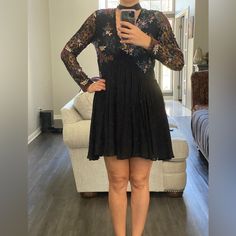 This Beautiful Lace Embroider Dress With Flowers On The Lace Part Is Flattering For Any Body Style. It Had A Beautiful Opening In The Back And It’s Very Light And Flowing. I’m 5’9” And 175lbs, Size 10, And The Dress Fits Me Perfectly. I Just Need Something A Little Longer. Smoke Free Home! New With Tags! Flowy Party Dresses With Lace Sleeves, Fitted Floral Print Lace Evening Dress, V-neck Mini Dress With Lace Sleeves For Party, Flowy Lace Dress For Party, Flowy Evening Dresses With Lace Sleeves, Fitted Floral Print Lace Dress For Party, V-neck Mini Dress With Lace Sleeves For Night Out, Lace Fit And Flare Dress For Night Out, Fitted Floral Print Lace Party Dress