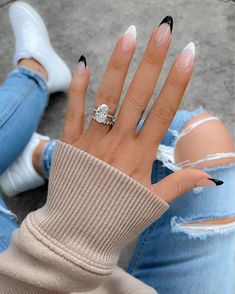 Nails Rings, White Nail, Acrylic Nails Coffin Short, Nagel Inspo, Cat Kuku, Fire Nails, Pretty Acrylic Nails, Chic Nails