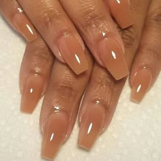 Natural Acrylic Nails Black Women, Neutral Nails On Brown Skin, Wedding Nails Brown Skin, Pedicure On Black Women, Translucent Nude Nails, Natural Nails For Black Women, Gel Nails On Dark Skin Hands, Neutral Nails Black Women, Brown Girl Nails