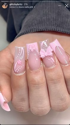 Green Sweet 16 Nails, Médium Nails, Mid Nails Ideas, Medium Nail Designs Square, Short Nails White Design, Square Gel Nails Summer, Summer Nails With Gems, Pink And White Birthday Nails, Nail Flower Designs Easy