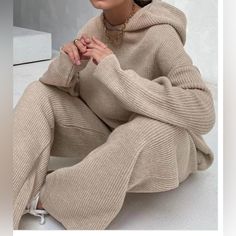 Light Apricot Color Over Size Lounge Set Sizes Available Small, Medium, Large Rounded Wardrobe, Sweat Suits Women, Knit Two Piece Set, Wide Leg Pant Suit, Sport Sweater, Traje Casual, Sweatshirt Set, Sports Sweatshirts, Suit Pants