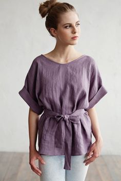 Kimono style linen top with belt VENTURA. Various colors available. Kimono sleeve top. Handmade, sto Kimono Linen, Linen Outfit, Kimono Sleeve Top, Purple Linen, Linen Top Women, Loose Tunic, Casual Kimono, Linen Tank Top