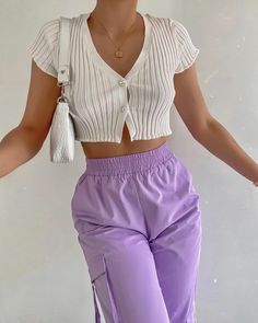 Mode Purple, Outfits Fo, Looks Pinterest, Purple Pants, Purple Outfits, Outfit Trends, Brown Pants, Influencers Fashion, Baggy Pants