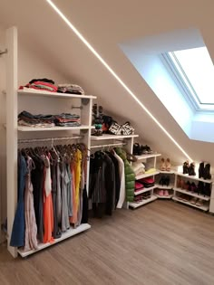 Loft Conversion Bedroom, Closet Redo, Studio Apartment Living, Attic House, Apartment Decorating Living, Attic Bedrooms, Attic Remodel