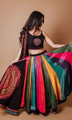 Colorful Chaniya Choli, Multi Color Lehenga Ghagra Choli, Multi Colour Lehenga Navratri, Modern Chaniya Choli, Leriya Choli Design, Home Made Choli Ideas, Black Lehenga For Navratri, Blaus Design Latest For Chaniya Choli, Navaratri Chaniya Choli Style