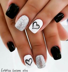 Discovered by destiny. Find images and videos about beauty, nails and heart on We Heart It - the app to get lost in what you love. Black And White Nail, Short Square Nails, White Nail, Dipped Nails, Orange Nails, Fancy Nails, Short Acrylic Nails, Nail Arts, Valentine's Day Nails