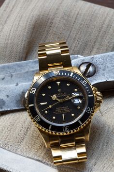 Gold Sub. Gold Rolex, Mens Fashion Blog, Dream Watches, Rolex Watch, Rolex Submariner, Beautiful Watches, Sport Watches, Watch Collection, Men's Accessories