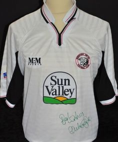 the jersey worn by the sun valley soccer team