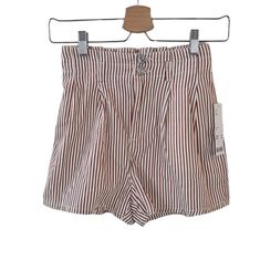 Nwt Urban Outfitters Jordi Striped Trouser Shorts. Size Xs. Double Button/Zip Front Closure. Side Seam Pockets. Paperbag Style Waist. Pleated Details. Relaxed Fit. 100% Cotton. Machine Wash Cold. Approx. Measurements: 11.5" Waist Flat. 12" Rise. 2" Inseam. Flaws: Small Pinhole On Short Side. Also, Mfg Flaw With Stripe Print On Back Of Shorts. Refer To Pictures And Zoom In As Needed. Chic Urban Outfitters Short Bottoms, White Summer Bottoms By Urban Outfitters, White Urban Outfitters Bottoms For Summer, White Shorts From Urban Outfitters, Urban Outfitters White Short Bottoms, Chic Cotton Bottoms From Urban Outfitters, Chic Cotton Bottoms By Urban Outfitters, Urban Outfitters White Short Length Bottoms, Urban Outfitters White Summer Bottoms