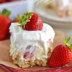 Strawberry-Cheesecake-Lush Strawberry Cheesecake Lush Recipe, Strawberry Cheesecake Lush, Cheesecake Lush, Lush Recipes, Strawberry Crunch Cake, Strawberry Crunch, Frozen Strawberry, Cheesecake Pudding, Crunch Cake