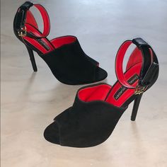 Rare Black & Red Contrast Heels That Definitely Scream Statement Piece! Love These Charles Jourdan Designer Heels But I Only Wore Them Twice! Pretty Much Sat In My Closet. They Are In Great Used Condition With Tiny Scuff On Back Right Heel That Isn’t Very Noticeable. Other Than That These Are In Excellent Pre-Loved Condition! Please See Detailed Images Above. Size Women’s 7 M Charles Jourdan, Designer Heels, Scream, Statement Pieces, Shoes Women Heels, Black Red, Kitten Heels, Shoes Heels, Black And Red