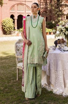 Pakistani Eid Dress In Embroidered Kameez Trouser Style Pakistani Boutique, Eid Dress, Pakistani Lawn Suits, Readymade Saree, Lawn Dress, Eid Dresses, Embroidered Organza, Lawn Suits, Pakistani Designers