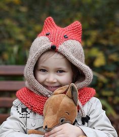 Sly Fox Cowl Knitting pattern by KatyTricot Cowl Knitting, Newborn Hats, Cowl Knitting Pattern, Baby Scarf, Aran Weight Yarn, Christmas Knitting Patterns, I Cord, Cowl Pattern, Red Heart Yarn