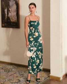 Side Split Maxi Dress, Elegant Summer Dresses, Tailored Clothes, Perfect Figure, Green Maxi, Split Maxi Dress, High Waist Dress, Maxi Dress Green, Floral Sleeveless