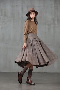 Vintage Skirt Outfit, Skirt Winter, Skirt Wool, Matching Socks, Dark Academia Fashion, Academia Fashion, Party Rock, Brown Skirt, Retro Pin Up