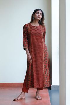 Madder Red Ajrakh Printed Mantra Womens Kurta Jeans Casual Outfit, Printed Kurti Designs, Cotton Dress Pattern, Salwar Neck Designs, Kurta Patterns, Churidar Designs, Simple Kurta Designs, Simple Kurti Designs, Salwar Designs