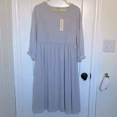 Nwt Zips Half Up The Back Elastic On End Of 3/4 Sleeves Waist Hem Flowy Bottom Elegant Flowy Gray Dress, Cotton Boho Dress, Bohemian Floral Dress, Peasant Style Dress, Burnt Orange Dress, Black Striped Dress, Boho Midi Dress, Blue Striped Dress, Peasant Style