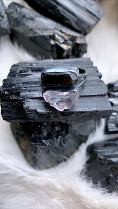 14-15mm raw black tourmaline  and 9-12mm raw kunzite gemstones framed in a oxidized sterling silver.Blackened sterling silver band.Ring will arrive carefully packaged and ready for gift giving in our signature packaging.  Images taken in natural indoor lighting.Follow us on Instagram for frequent updates and giveaways: @BRAZILIANMAGICK Kunzite Ring, Raw Opal Ring, Raw Black Tourmaline, Black Tourmaline Ring, Pink Kunzite, Pink Tourmaline Ring, Minerals And Gemstones, Healing Jewelry, Tourmaline Ring